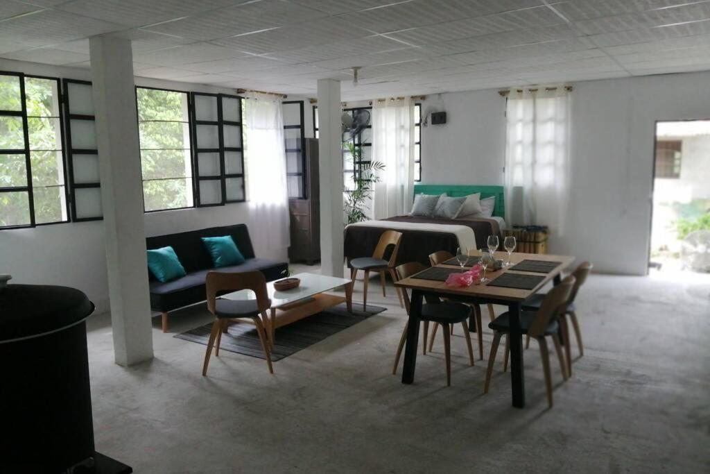 Apartamento Equipado Tipo Loft Διαμέρισμα El Remate Εξωτερικό φωτογραφία